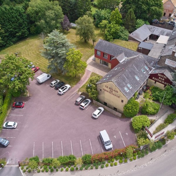 Parking privé - Relais de Brocéliande